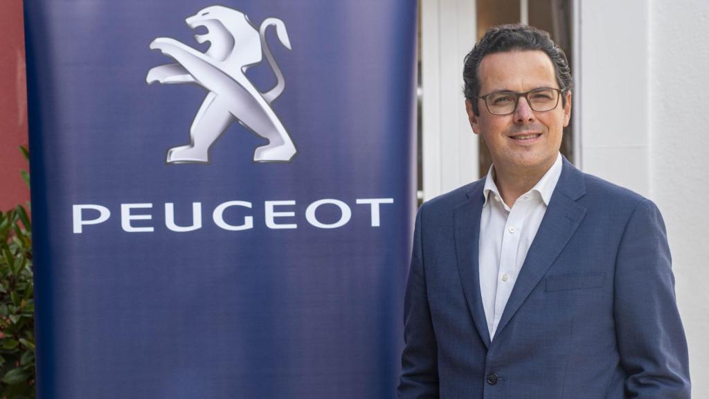 Mendes (Peugeot): "Hay que cambiar los coches con más antigüedad,  contaminan muchísimo"