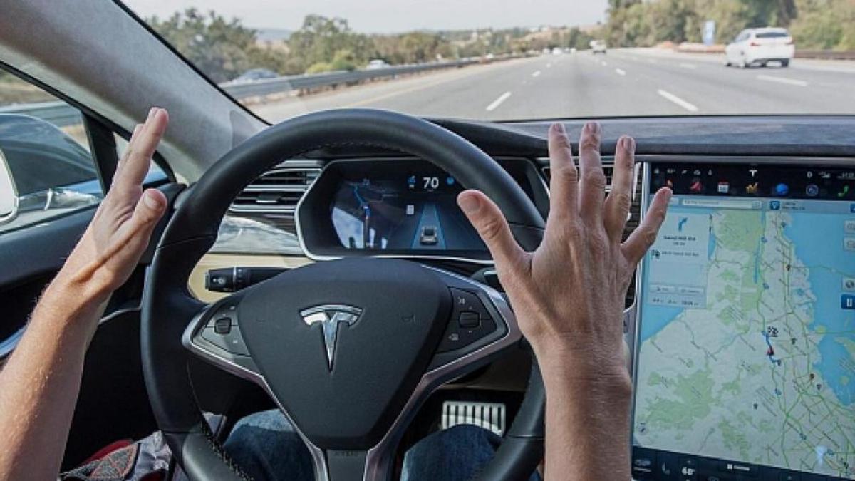 Tesla deberá aumentar su autonomía del nivel 2 al nivel 5