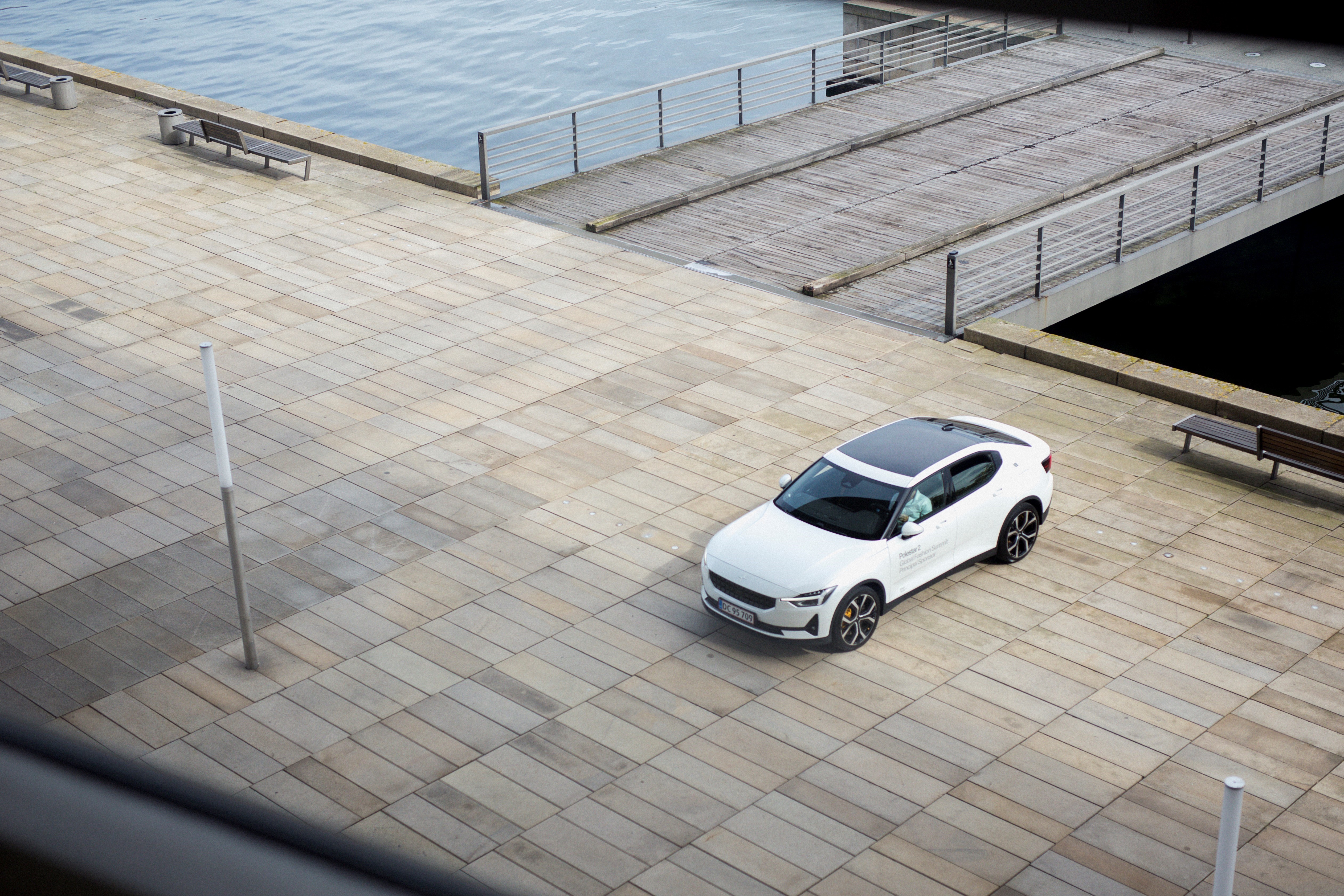 Polestar recurre a la Global Fashion Summit 2022 para presente su innovación textil y su nuevo Proyecto Polestar 0