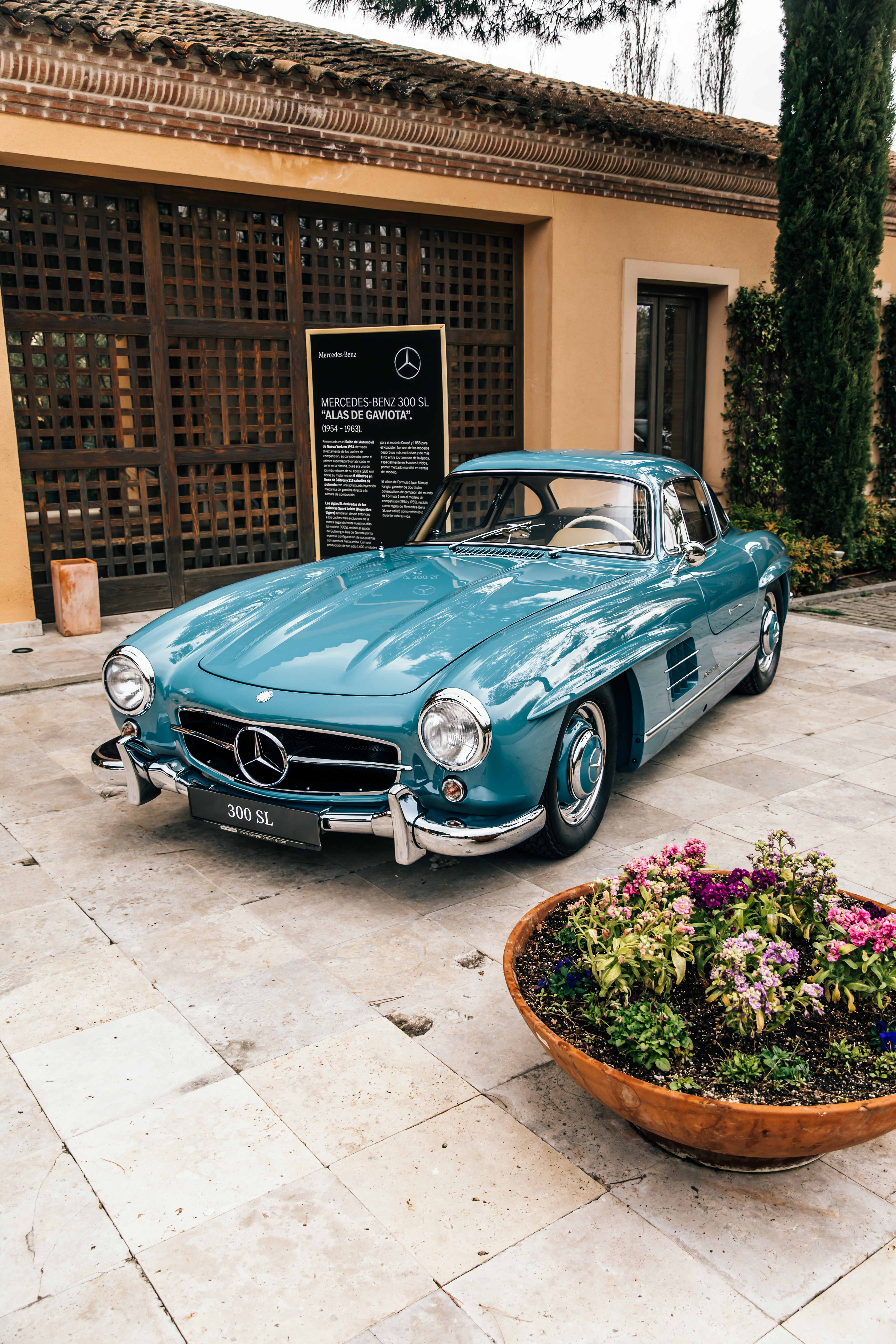 Mercedes- AMG SL 43