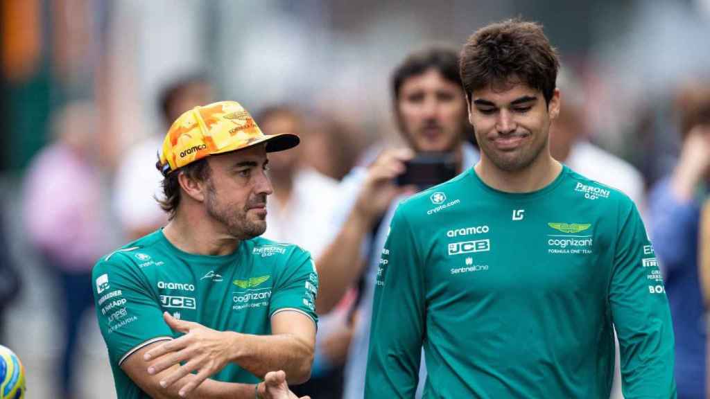 Aston Martin lucha por defender a Lance Stroll cargando contra Fernando Alonso