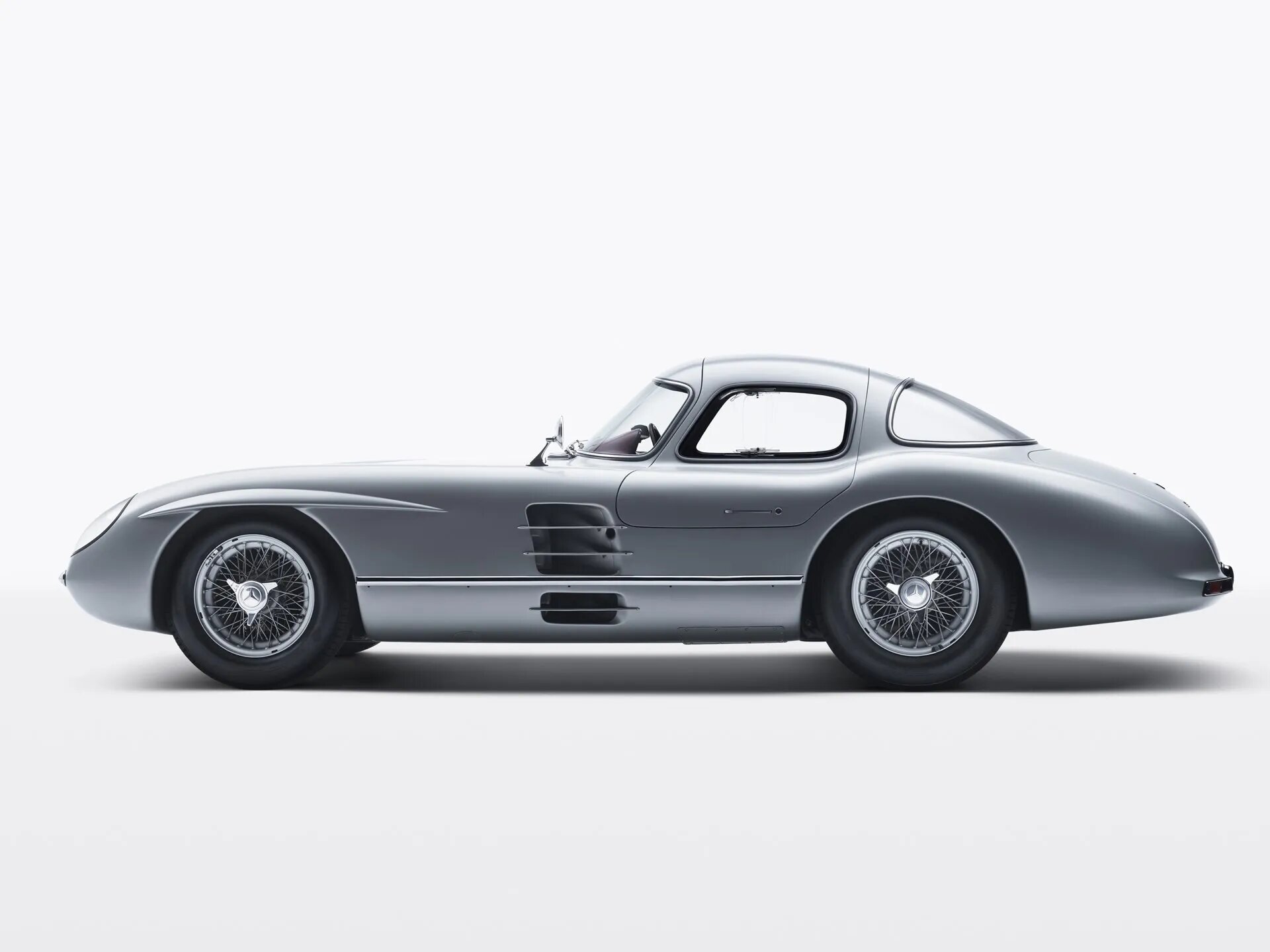 ¡Venta histórica! El Mercedes-Benz 300 SLR Uhlenhaut Coupé se convierte en el coche más caro de la historia