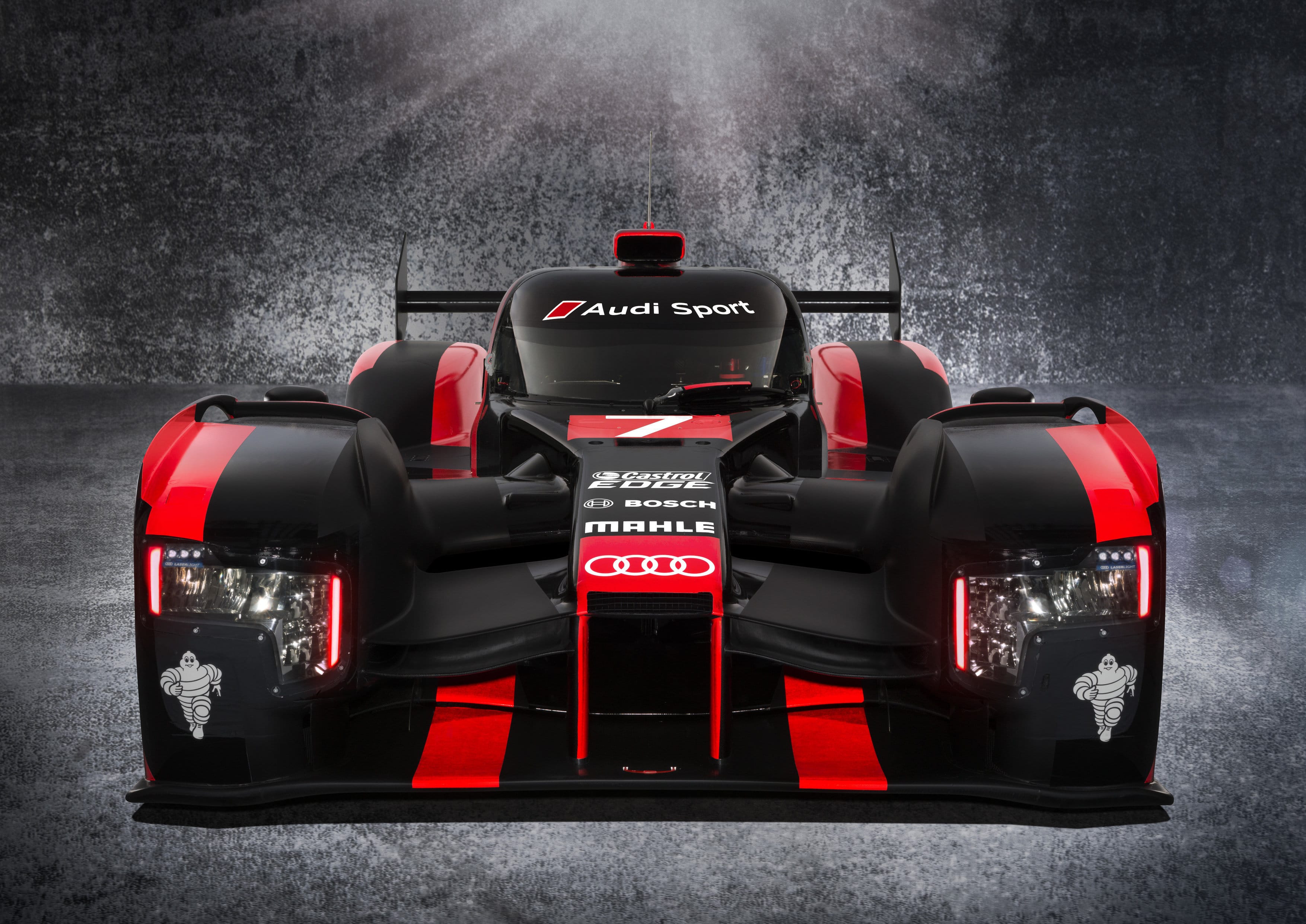 Audi R18: más eficiencia y más potencia