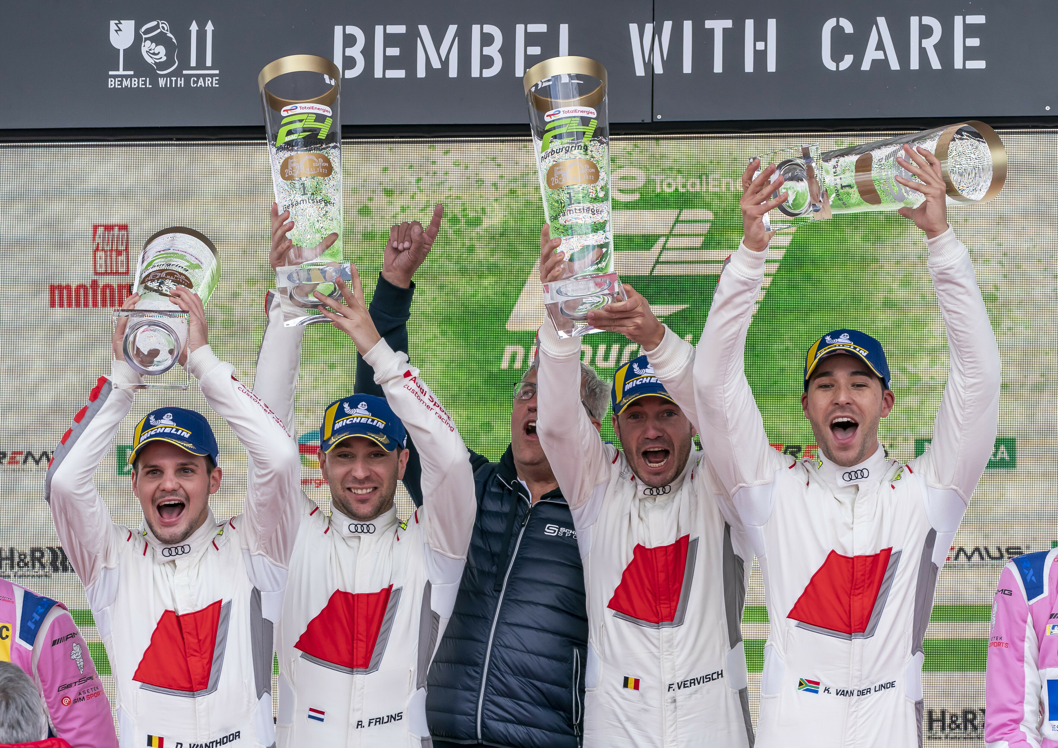 Audi gana las 24 Horas de Nürburgring 2022