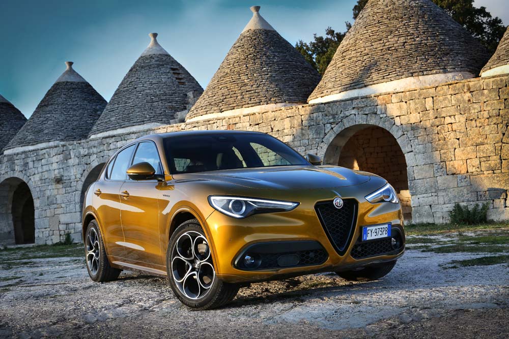 Alfa Stelvio y Giula 2020 Revista CAR