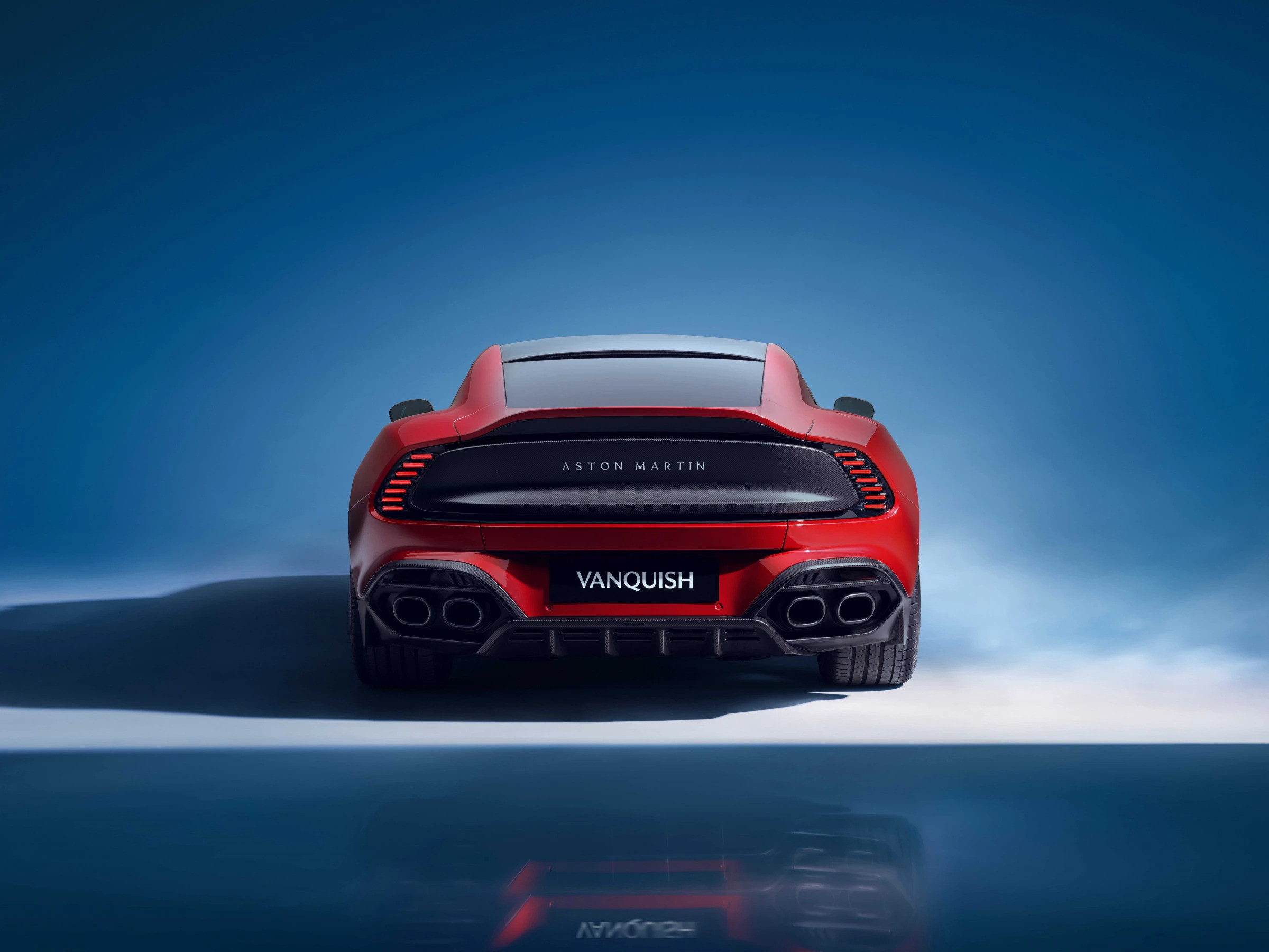 Aston Martin Vanquish Trasera