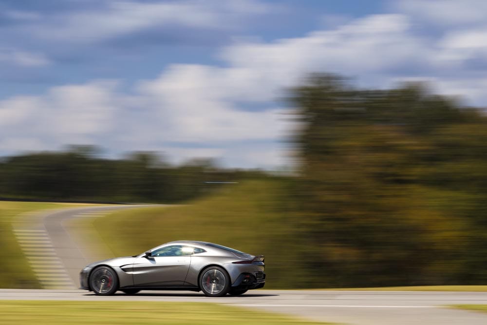 Aston Martin Vantage