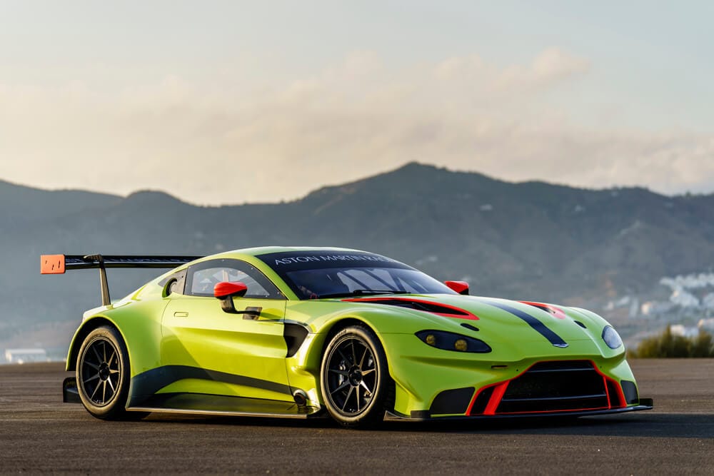 El nuevo Aston Martin Vantage GTE llega con su versión Racing