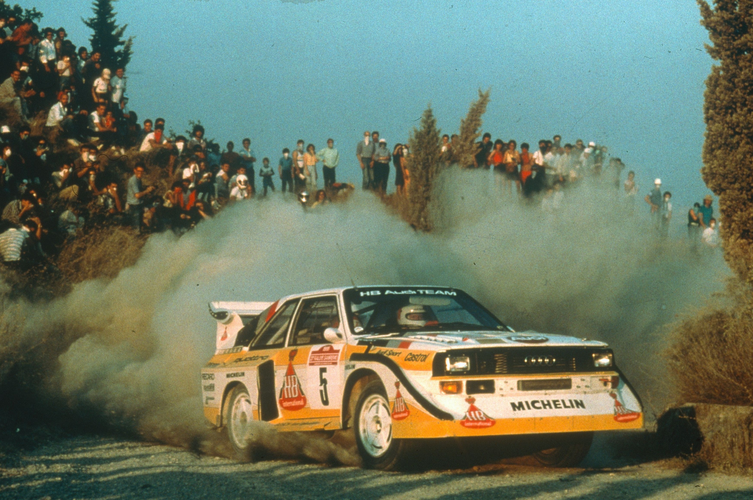 El Audi Sport Quattro, además de en la calle también corrió en los rallys