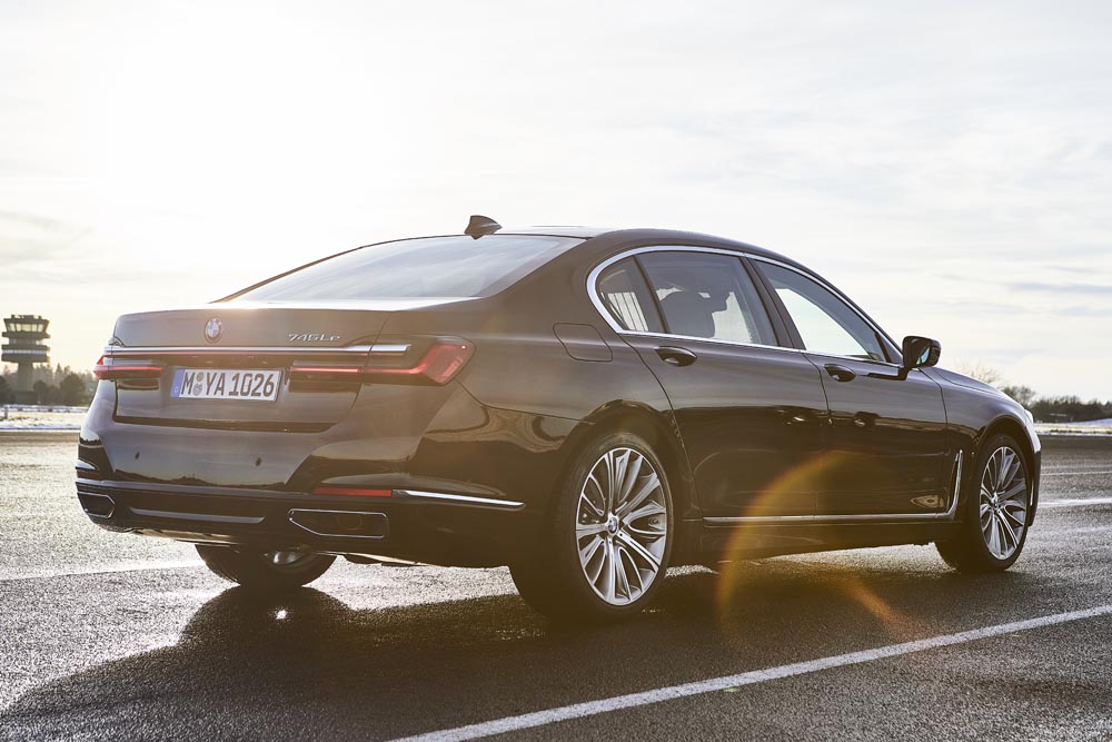 BMW 745e, la gran berlina enchufable de 394 CV