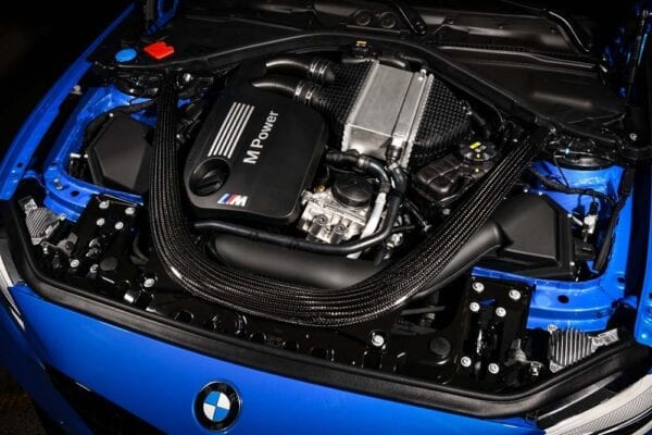 BMW M2 CS motor 