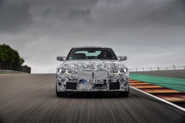 BMW M3 prototipo 2021 morro movimiento