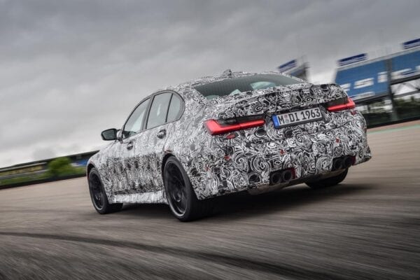 BMW M3 prototipo 2021 zaga