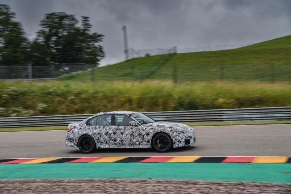 prototipo del BMW M3 2021 perfil