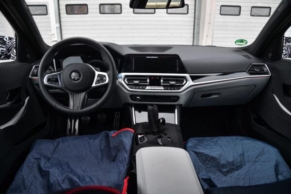 interior BMW M3 prototipo 2021