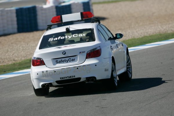 BMW M5 V10 Safety Car