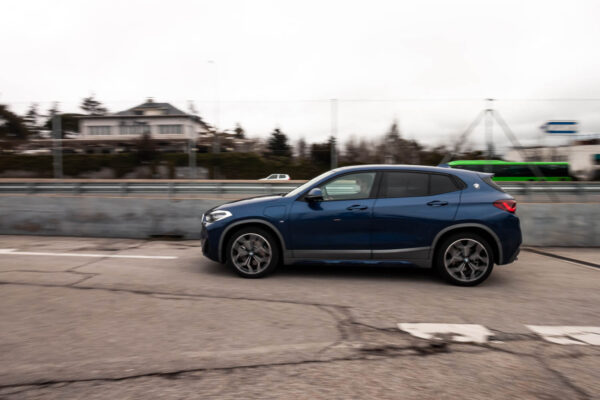 BMW X2 25e y Volvo XC40 T4 Recharge