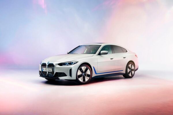 BMW i4