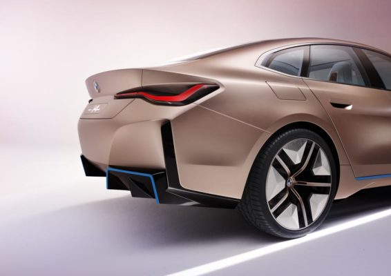 BMW i4 Revista CAR