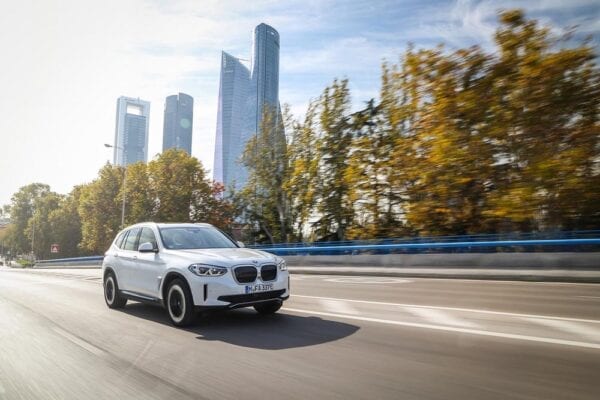 BMW iX3 prueba en madrid