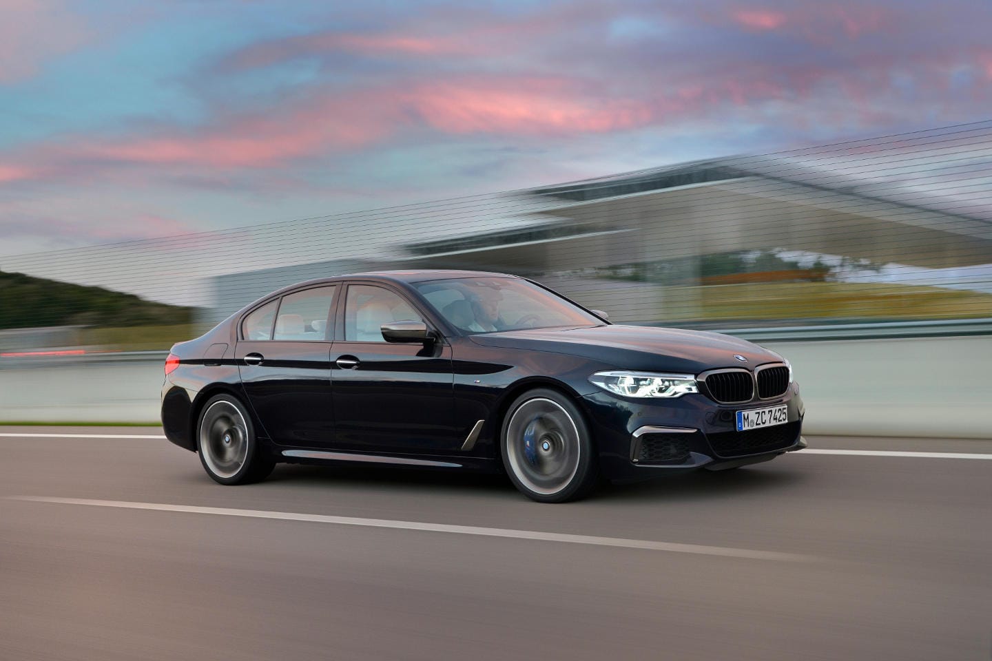 BMW M550i