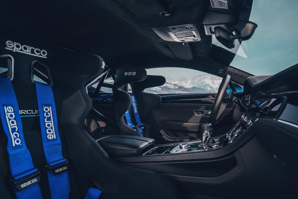 Bentley Continental GT Ice Race interior