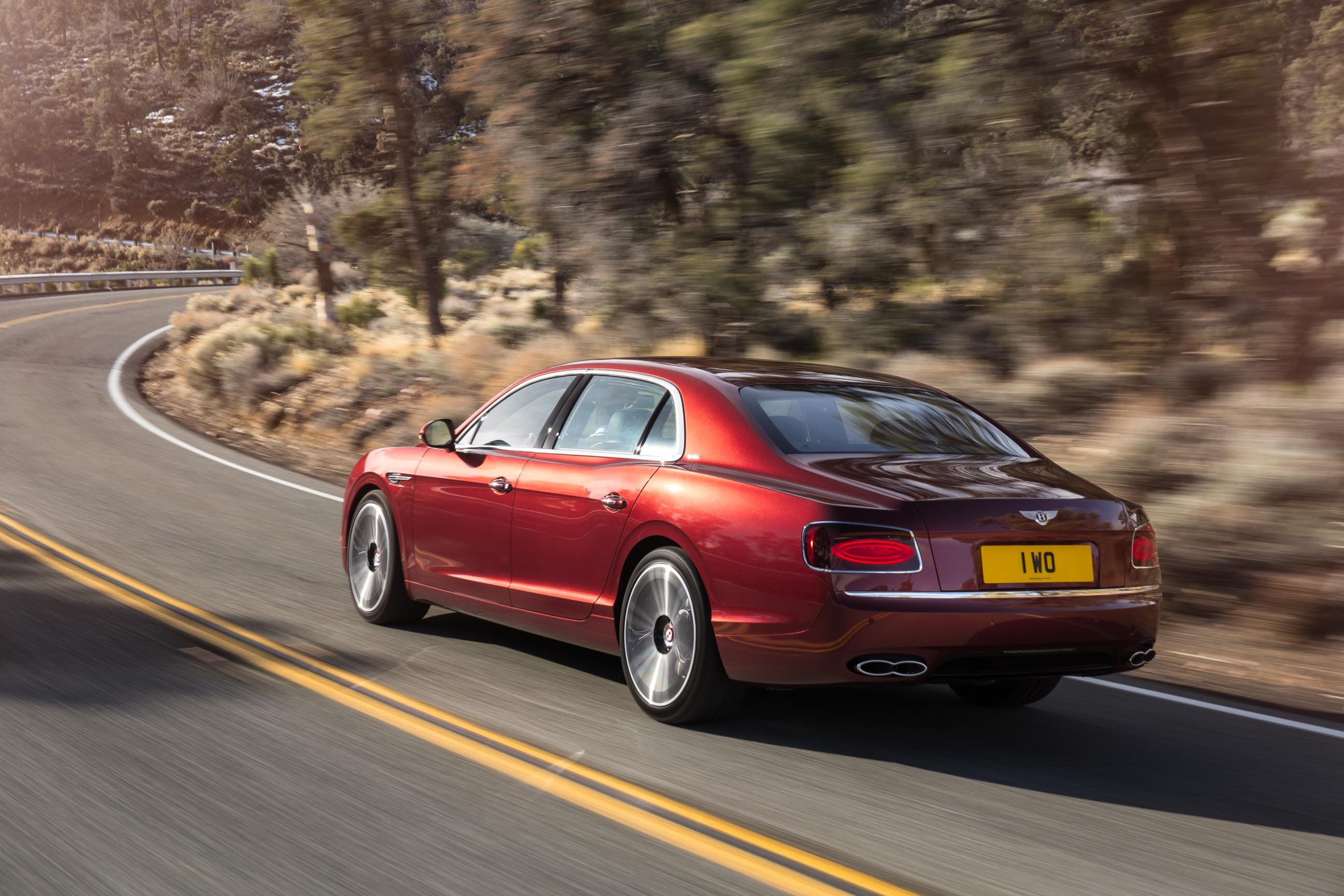 Bentley Flying Spur V8 S (3)