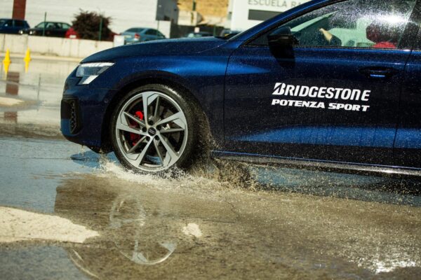 Bridgestone Potenza Sport