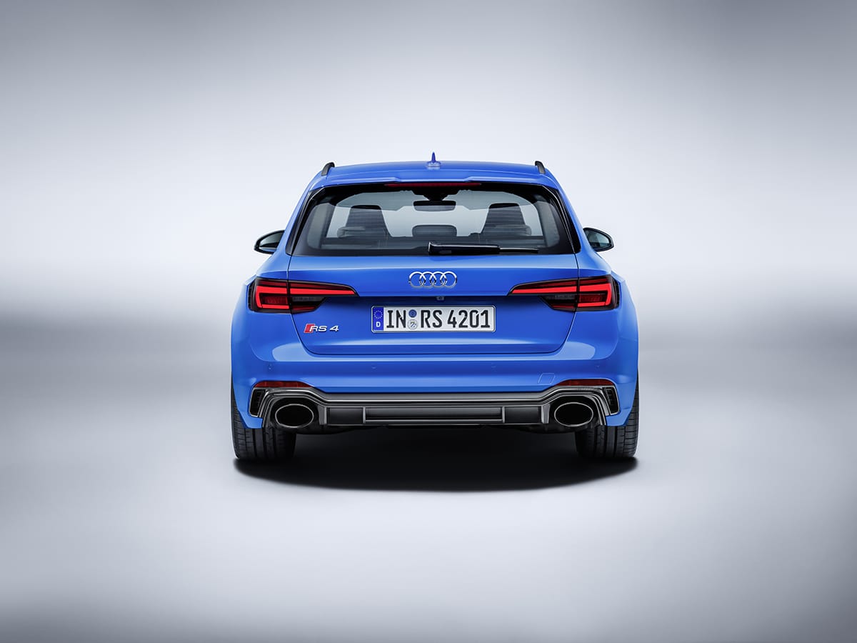 Llega el Audi RS4 Avant 2017, el baby RS6 ahora con el V6 de 450 CV