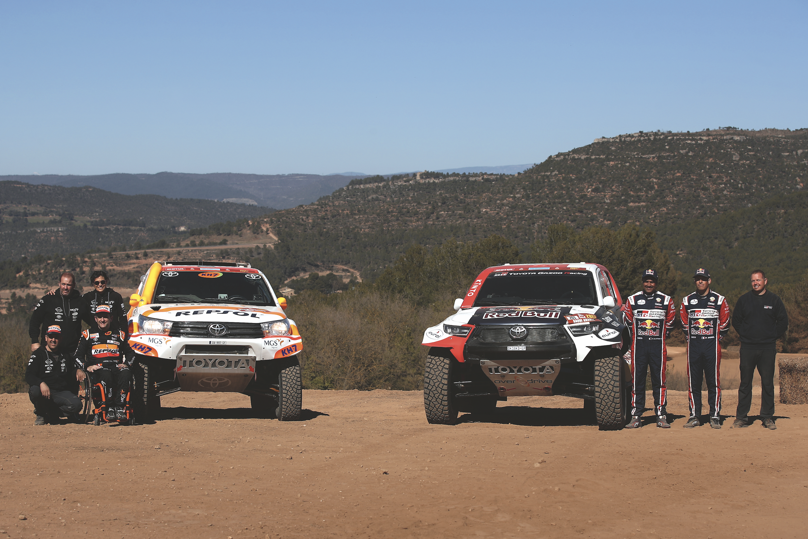 Visitamos el campamento del piloto catarí de Toyota, Nasser Al-Attiyah