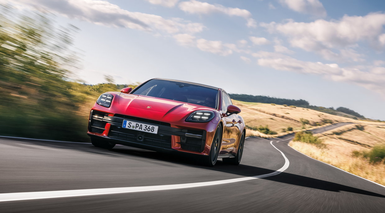 El Panamera GTS cuenta con un motor V8 biturbo de 500 CV