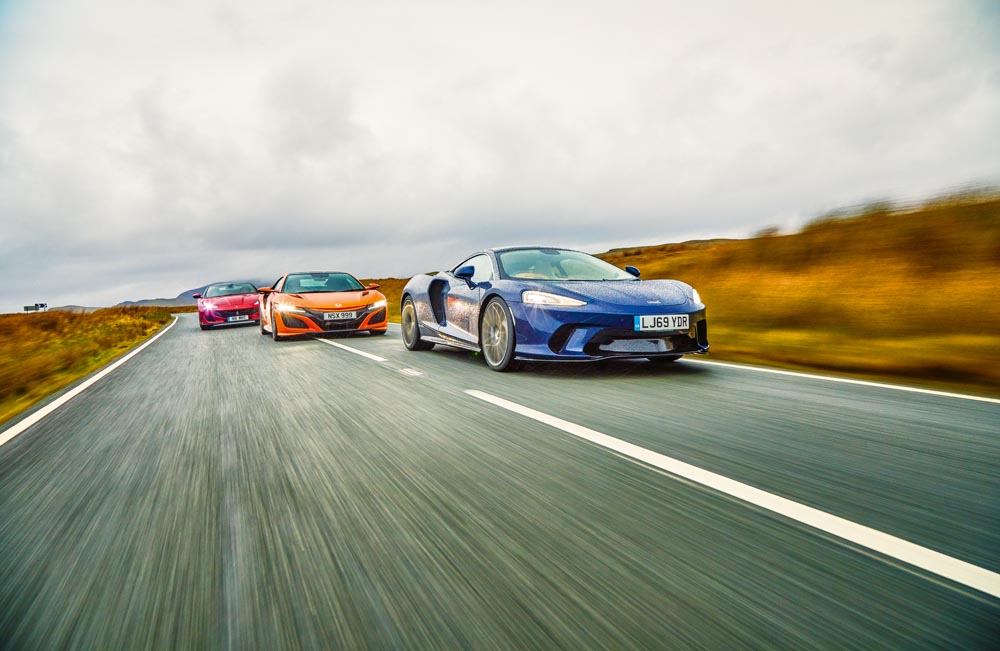 GTs: más lejos, más rápido. Mclaren GT VS Portofino y NSX