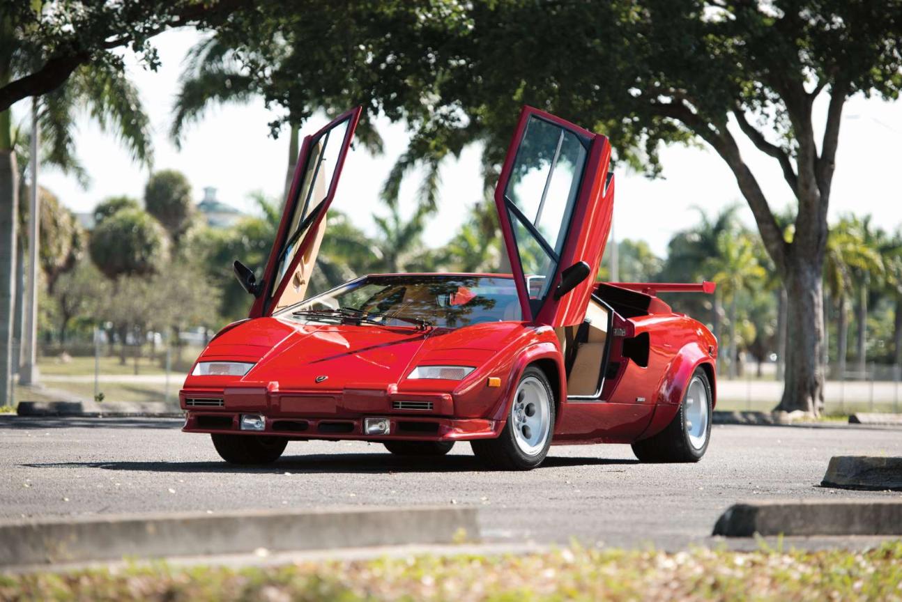 Generaciones Countach: Countach 5000 QV, el último toro