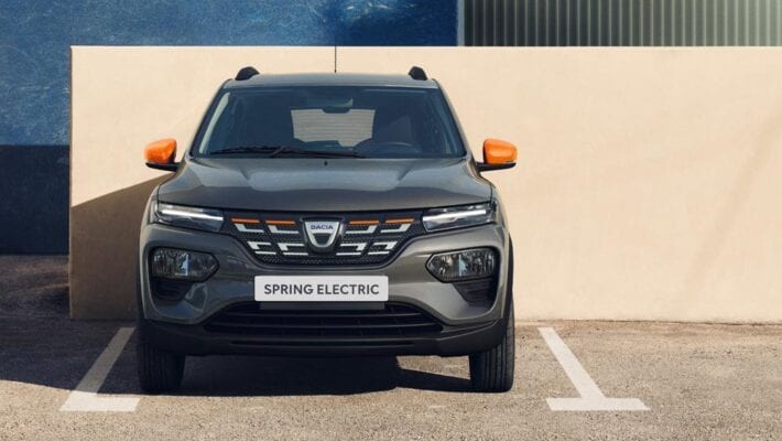 Dacia Spring frontal