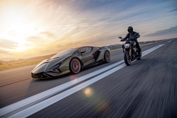 Ducati Diavel 1260 Lamborghini y Sian