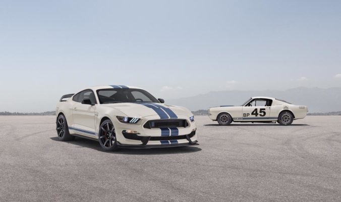 Ford Mustang Shelby GT350 Heritage Edition  clásico y nuevo