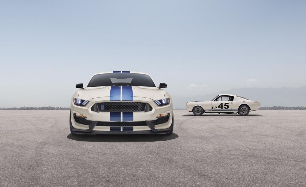 Mustang Shelby GT350 Heritage Edition morro