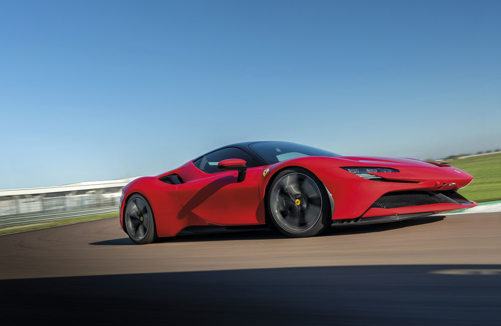 Ferrari SF90 Stradale en Fiorano