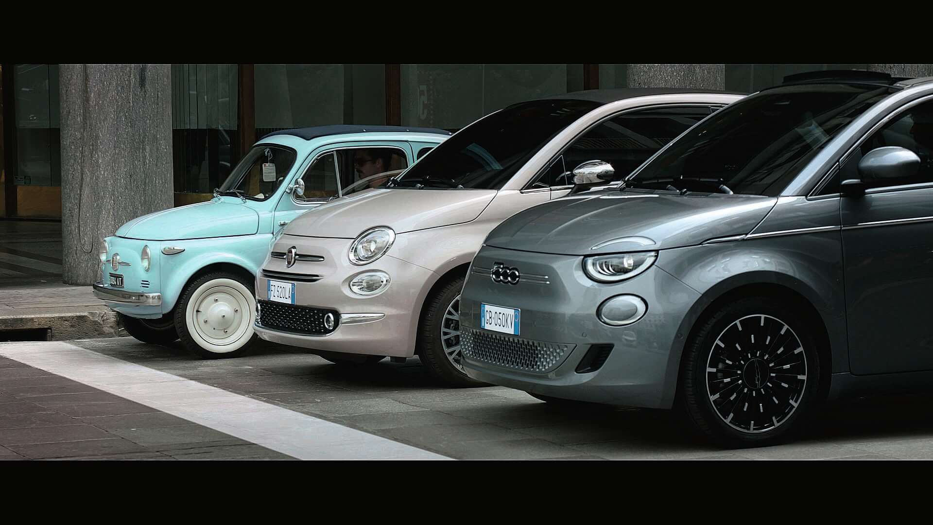 Prueba Fiat 500e 2020: electricificación y diseño italiano se dan la mano