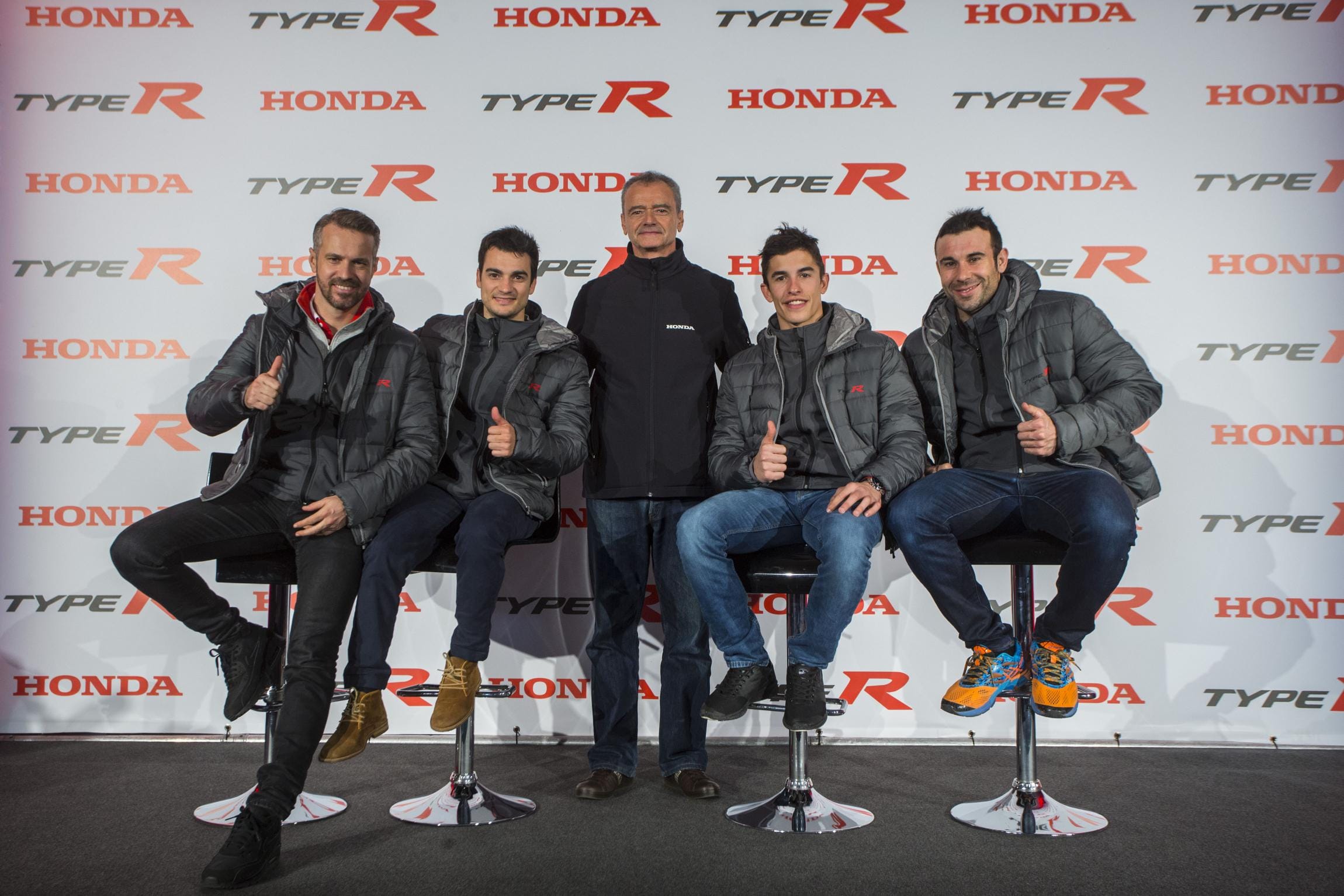 Los pilotos de Honda al volante del Civic Type R