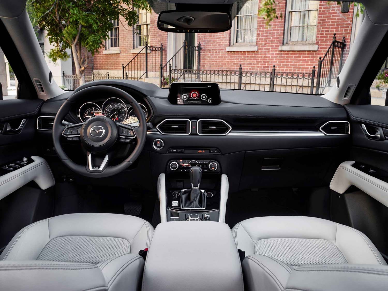 interior-nuevo-cx-5