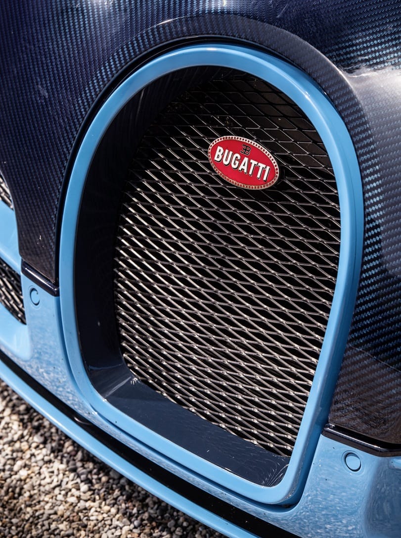 Retro-prueba Bugatti Veyron Vitesse (2012): rozando los 400 km/h sin barreras con el cielo