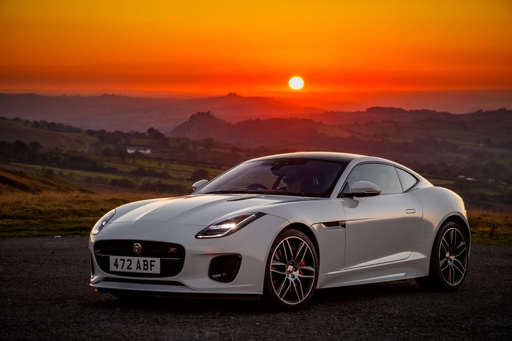 Jaguar F-Type Chequered Flag, edición especial con sabor a competición