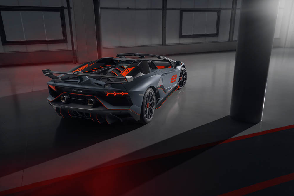 Aventador SVJ 63 Roadster trasera