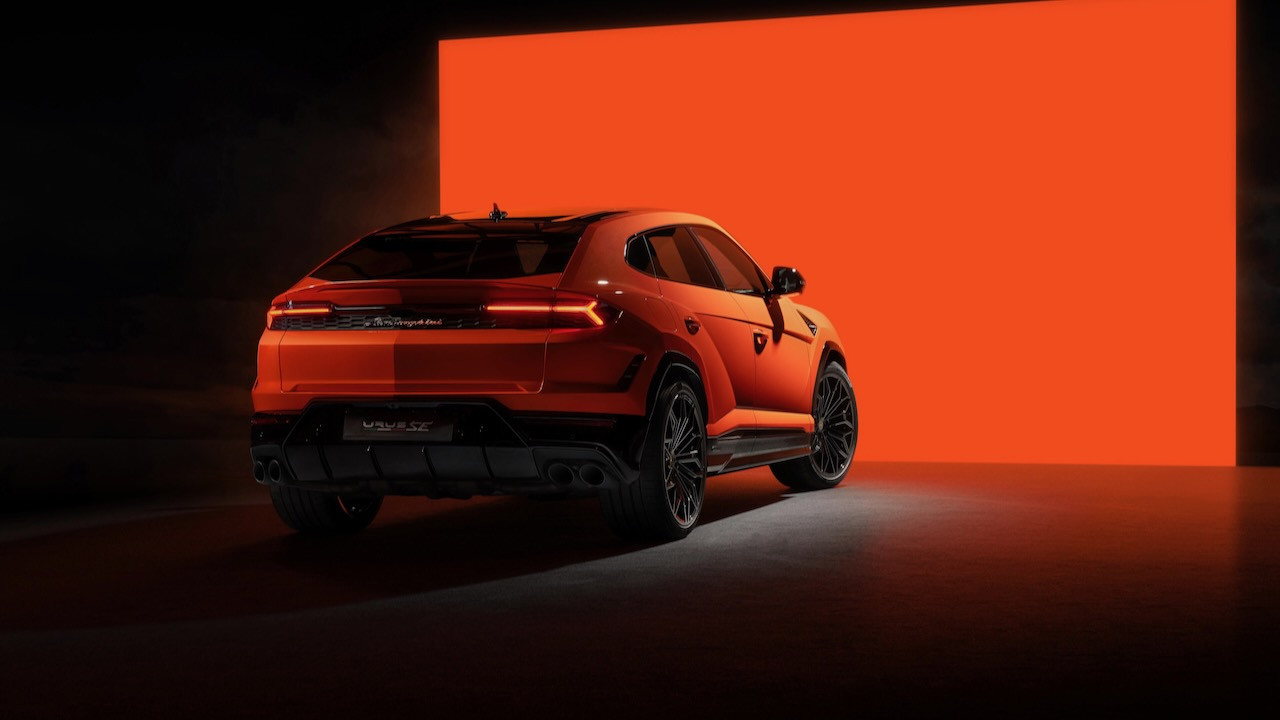 El SUV de Lamborghini se convierte en PHEV. Pero sigue siendo un Lamborghini