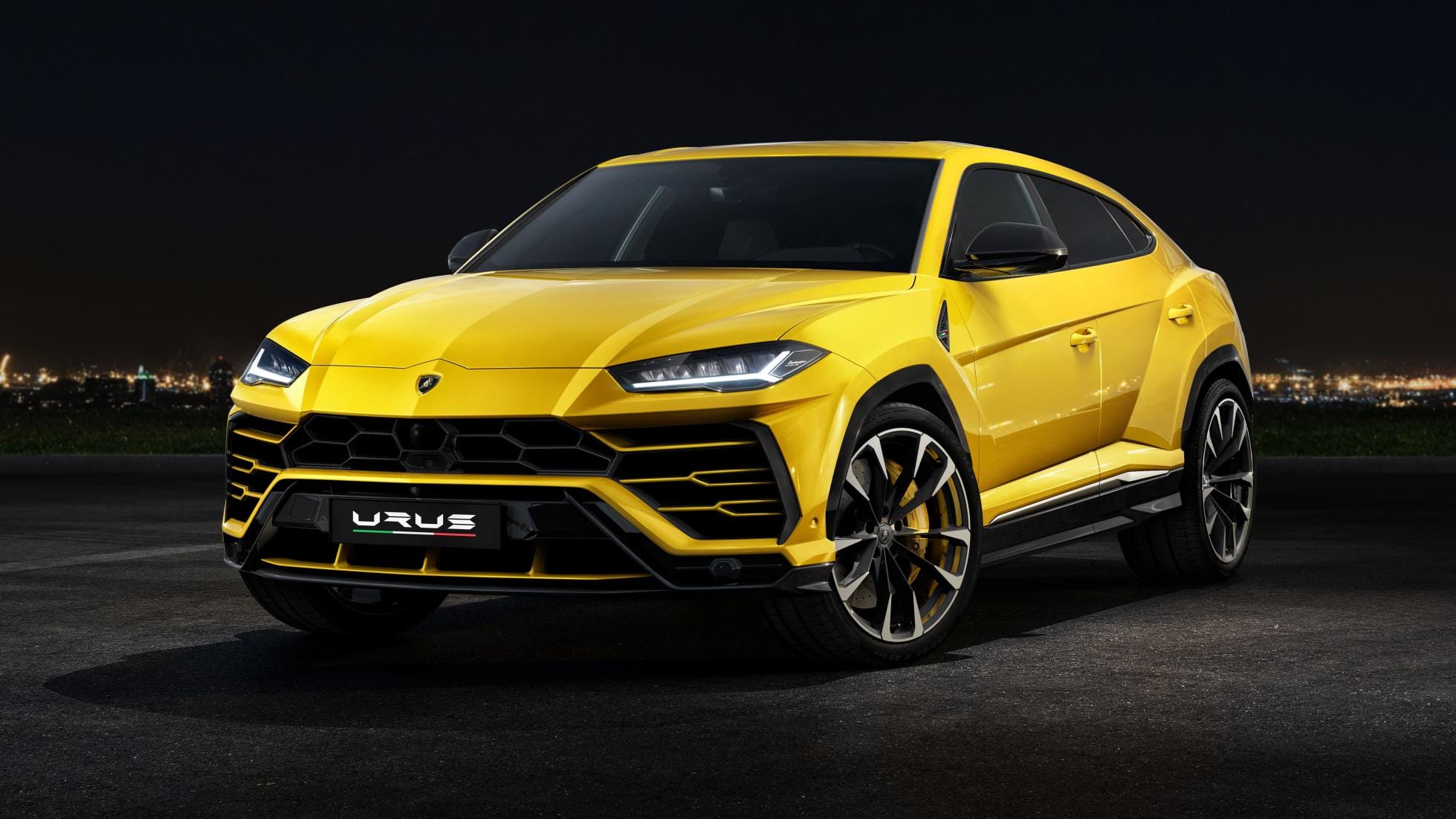 Lamborghini_Urus_2018