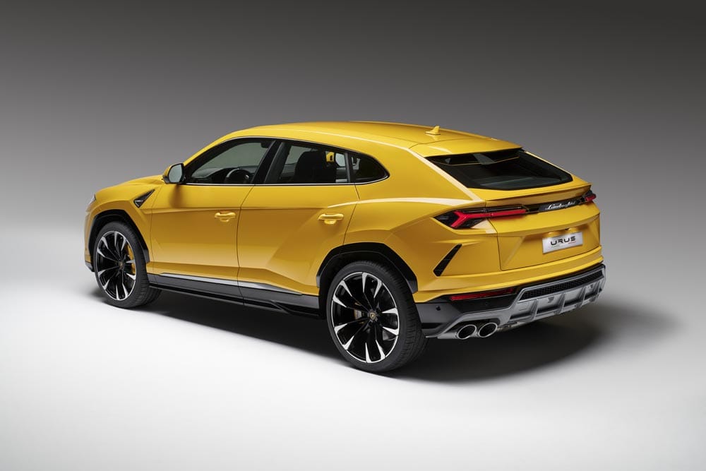 Lamborghini_Urus_2018