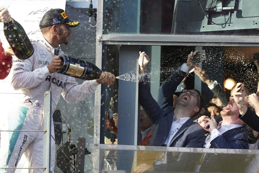 Lewis Hamilton, el campeón rebelde consigue su cuarta corona