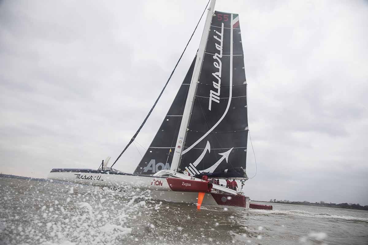 Maserati Multi 70 consigue el récord de navegación en 6 días de travesía