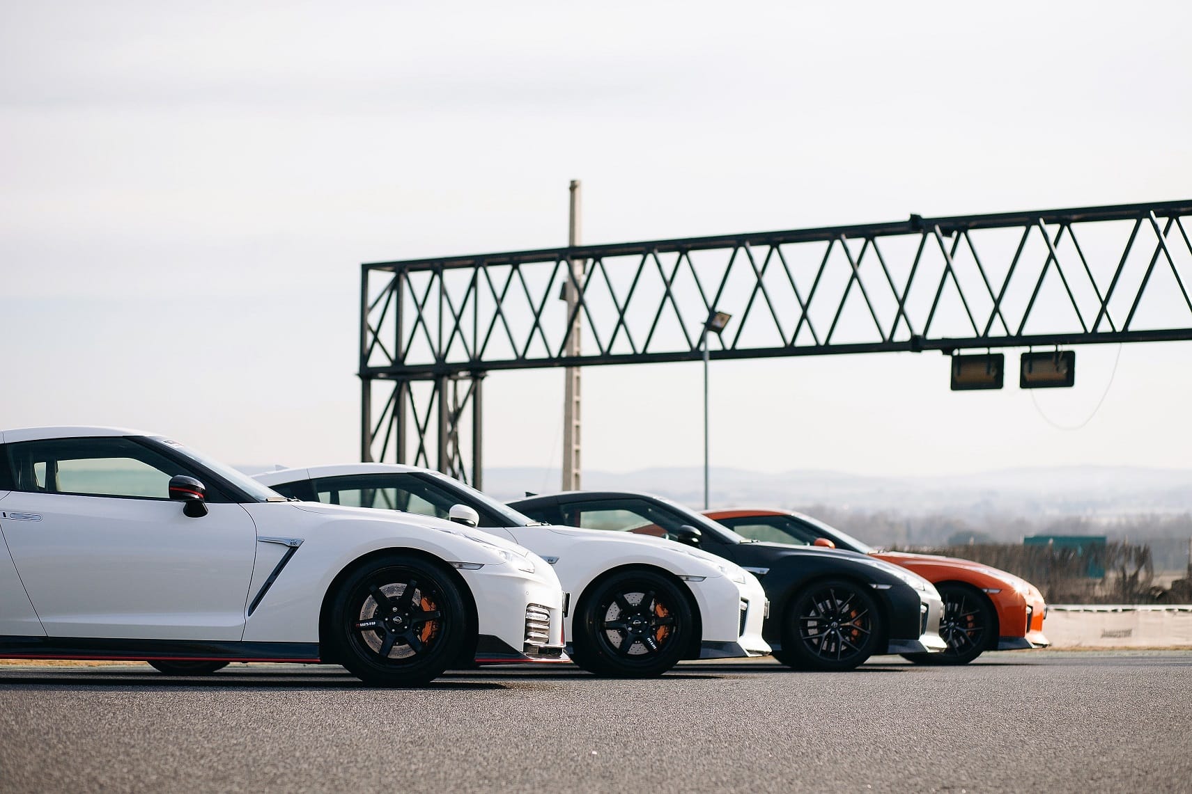 Vídeo: Así es una vuelta al Jarama en un Nissan GT-R NISMO con Lucas Ordoñez